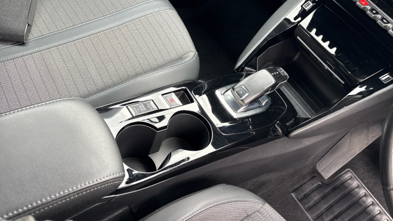 Peugeot 2008 1.2 PureTech 130 Allure 5dr EAT8 Petrol Estate